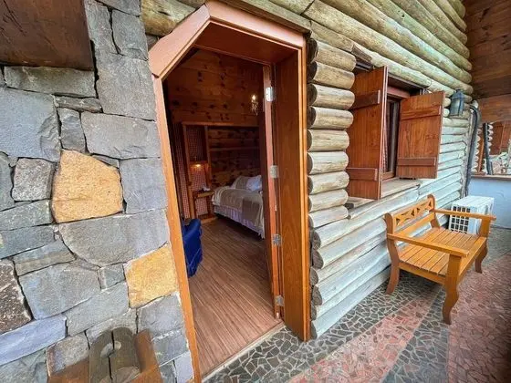 Luxury Tek Büyük Yataklı Oda