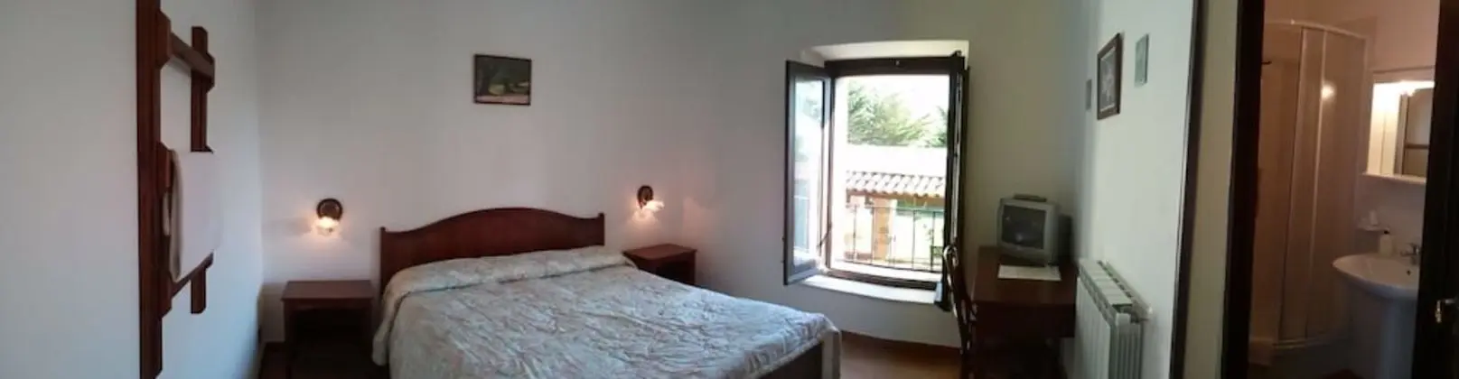 Standard Tek Büyük Yataklı Oda, Dağ Manzaralı