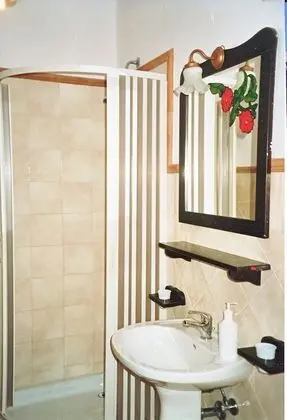 Standard Tek Büyük Yataklı Oda, Dağ Manzaralı