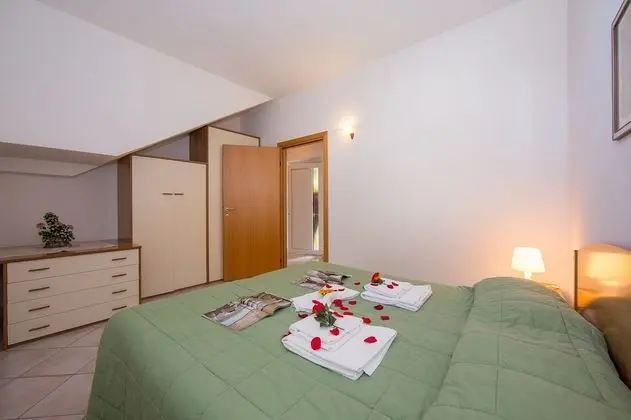 Family Apart Daire, 1 Çift Kişilik Yatak ve Çekyat, Bahçeli (Giardino Fiorito)