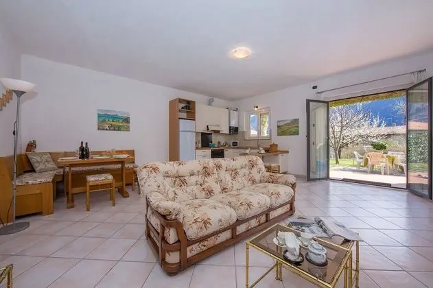 Family Apart Daire, 1 Çift Kişilik Yatak ve Çekyat, Bahçeli (Giardino Fiorito)