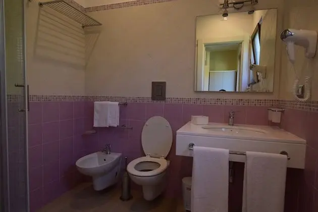 Deluxe Tek Büyük veya İki Ayrı Yataklı Oda