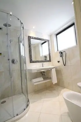 Deluxe Tek Kişilik Oda