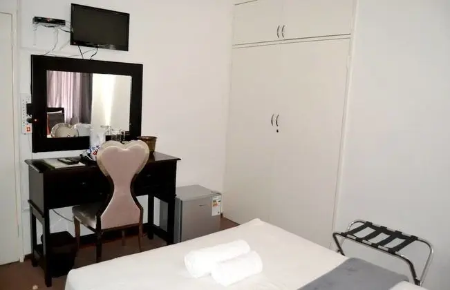 Economy Tek Büyük Yataklı Oda