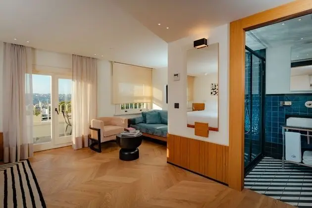 Deluxe Room, Balcony, Sea View
