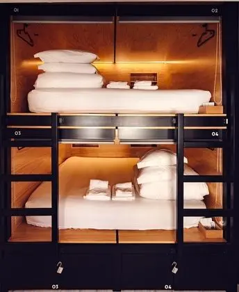 Design Ortak Ranzalı Oda, Karma Ranzalı Oda (1 double bed)