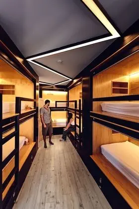 Ortak Ranzalı Oda, Karma Ranzalı Oda, Ortak Banyo (1 bed in 8-bed dorm)