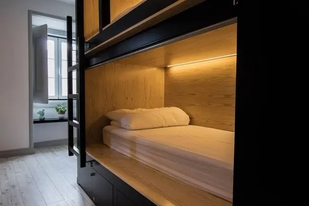 Ortak Ranzalı Oda, Karma Ranzalı Oda, Ortak Banyo (1 bed in 8-bed dorm)