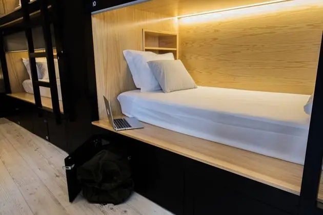 Ortak Ranzalı Oda, Karma Ranzalı Oda, Ortak Banyo (1 bed in 8-bed dorm)