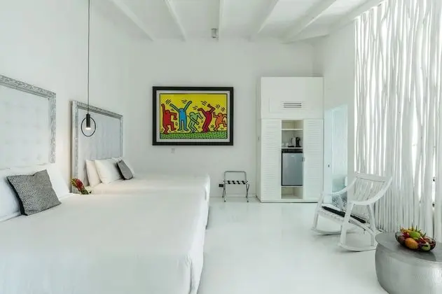Gigi Hip Suite, Ocean View with Pool
