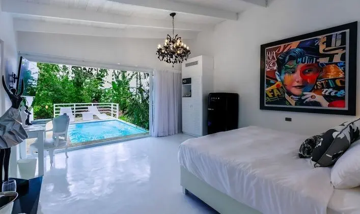 Romantic Tek Büyük Yataklı Oda