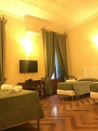 Dört Kişilik Oda