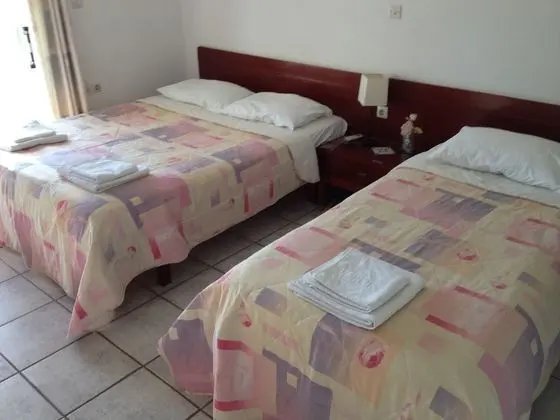 Tek Büyük Yataklı Oda