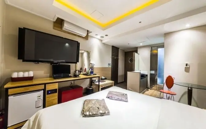 Oda (Unlimited regular room accommodation)