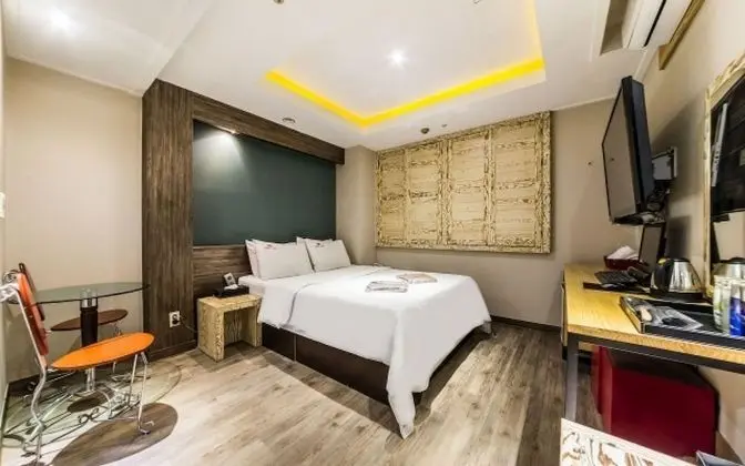 Oda (Unlimited regular room accommodation)