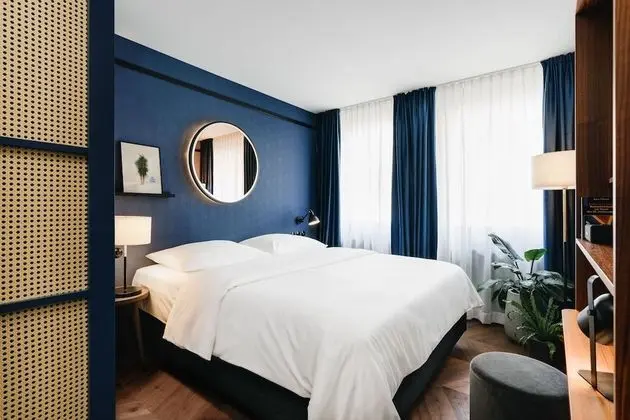 Tek Büyük Yataklı Oda (Small)