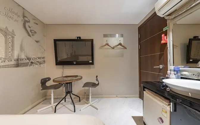 Oda (Standard room)