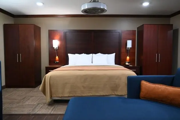 Executive 1 Bedroom Chaise Twin Sofa Bed