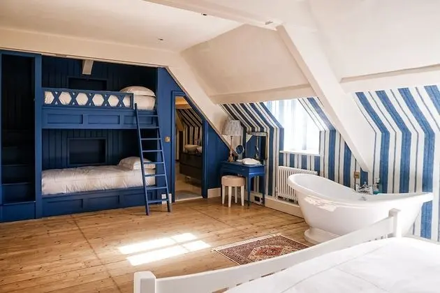 Luxury Dört Kişilik Oda