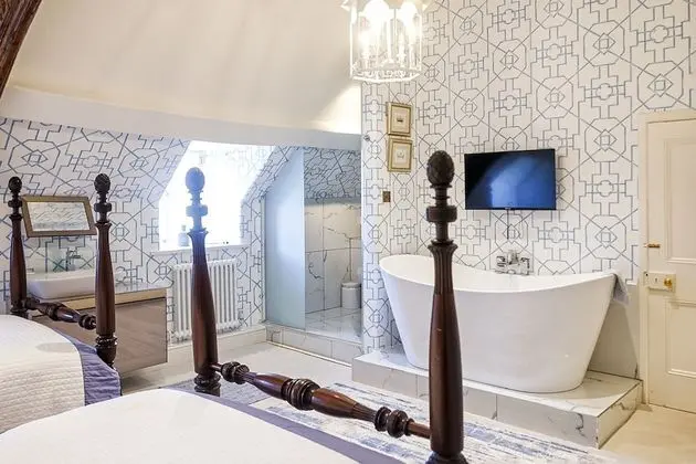 Luxury İki Ayrı Yataklı Oda