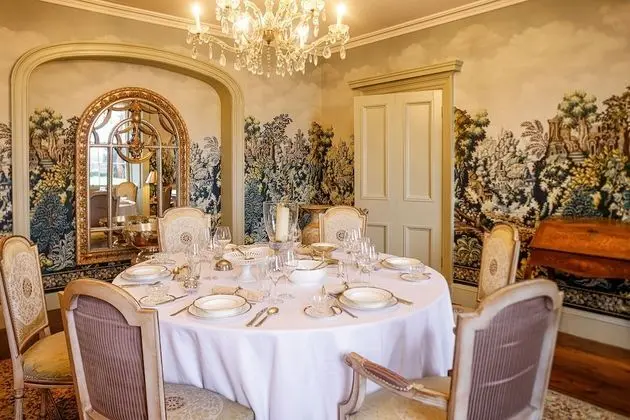 Luxury Tek Büyük Yataklı Oda