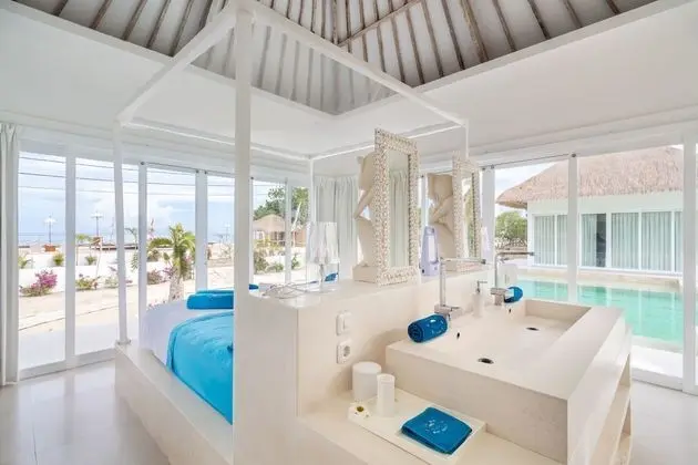 Deluxe Bungalov, Havuz Manzaralı, Plaj Kenarı