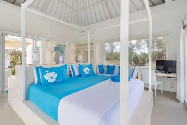 Deluxe Bungalov, Havuz Manzaralı, Plaj Kenarı