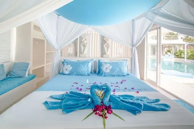 Deluxe Bungalov, Havuz Manzaralı, Plaj Kenarı