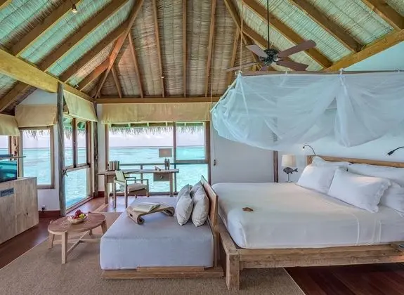 Tek Büyük Yataklı Oda (Gili Lagoon Villa)