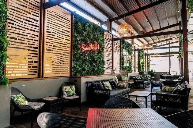 Ortak Ranzalı Oda, Karma Ranzalı Oda (6 Bed)