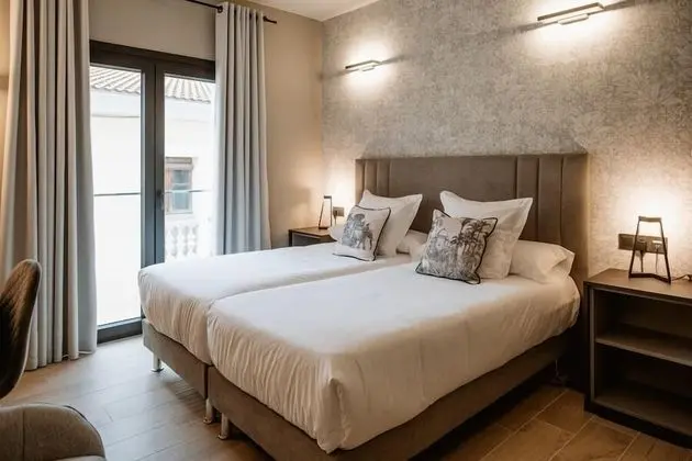 Tek Büyük Yataklı Oda