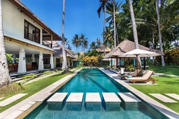 Superior Villa