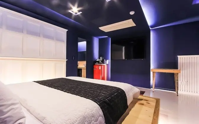 Oda (Premium A-1 room 1st week (NetFlix pe)