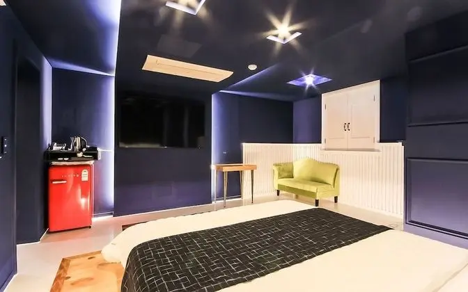 Oda (Premium A-1 room 1st week (NetFlix pe)