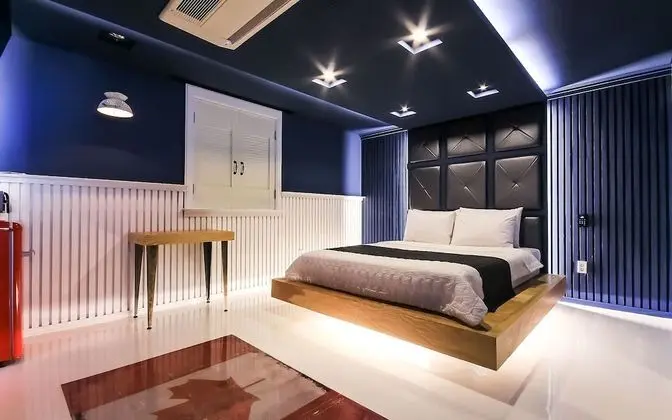 Oda (Premium B-1 Room 1st Week (NetFlix pe)