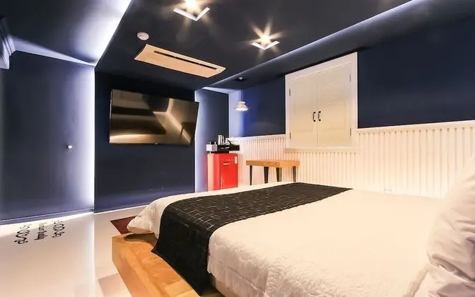 Oda (Premium B-1 Room 1st Week (NetFlix pe)