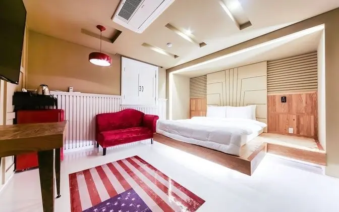 Oda (Premium B-1 Room 1st Week (NetFlix pe)