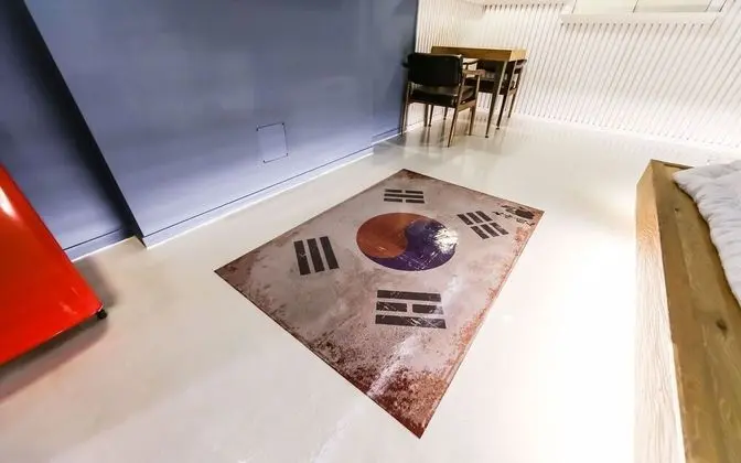 Oda (VIP-1 room 1st week (net Netflix pers)