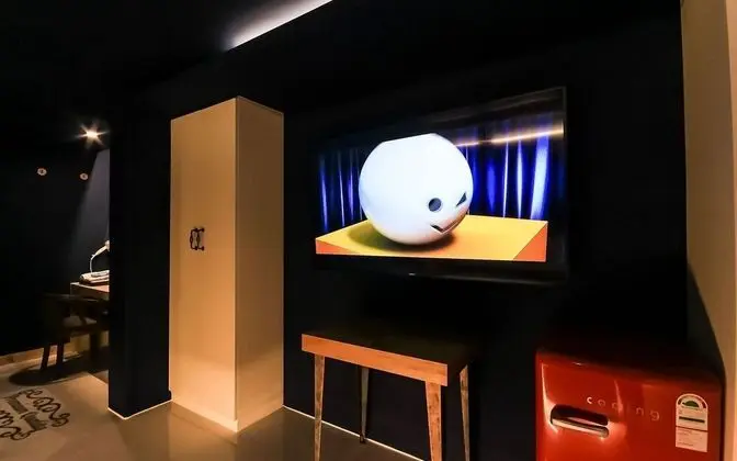 Oda (VIP-1 room 1st week (net Netflix pers)