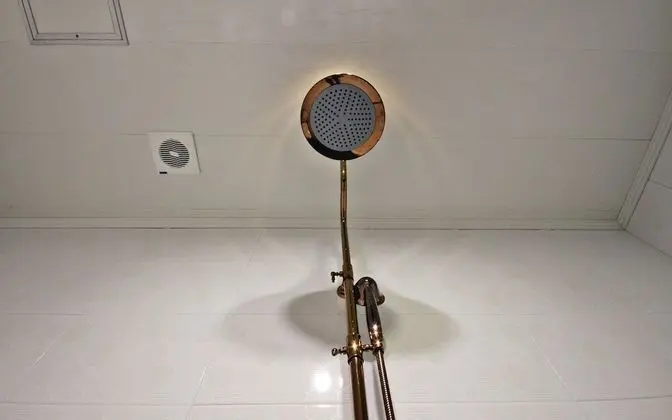 Oda (VIP-1 room 1st week (net Netflix pers)