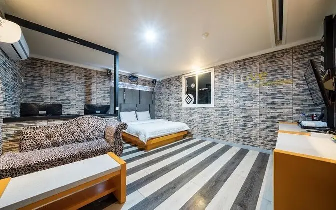 Oda (Deluxe room - Concept room (room cool)