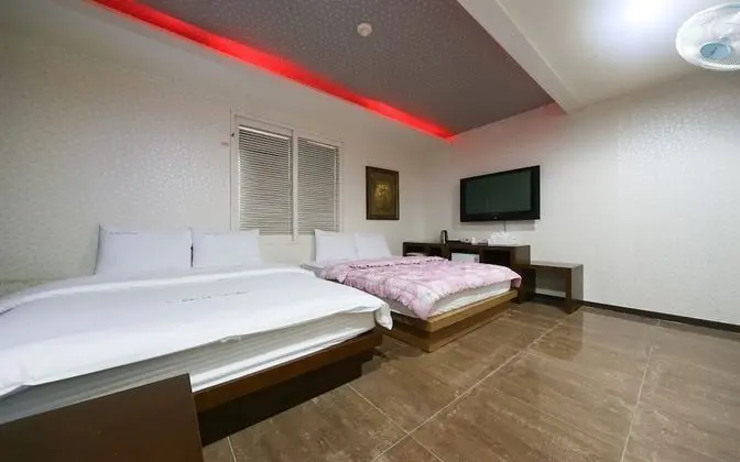 Oda (Twin-Corona Special Discount Event)