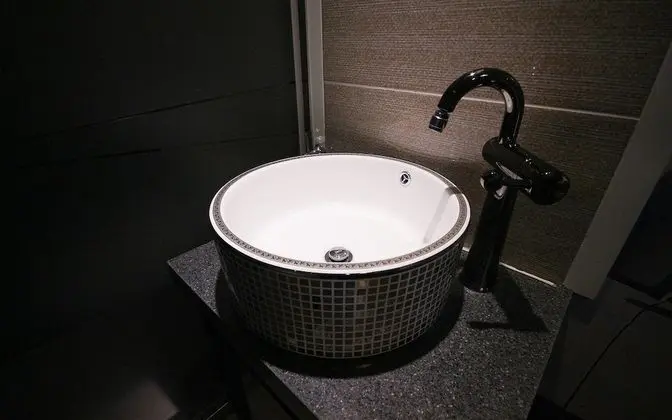 Oda (Room with Parking (No Consecutive Sta)