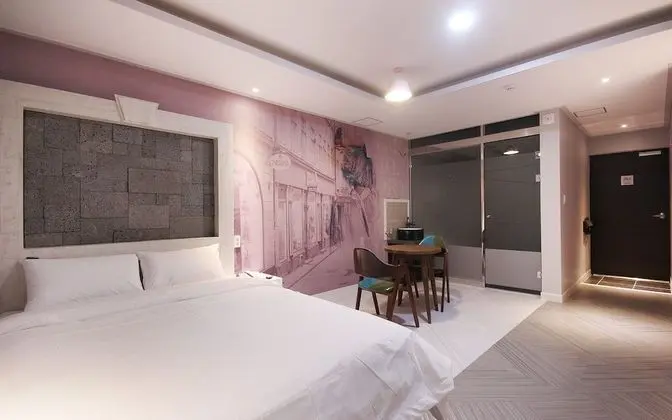 Oda (Room with Parking (No Consecutive Sta)