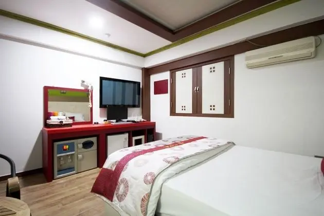 Oda (Semi-Special Room)