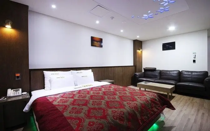 Oda (VIP - Spacious rooms (except bedding/)