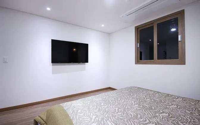 Oda (VIP- spacious rooms (except bedding/S)