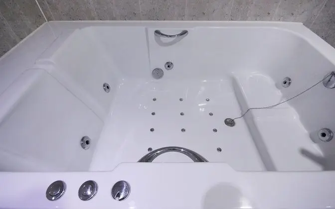 Oda (VIP- spacious rooms (except bedding/S)