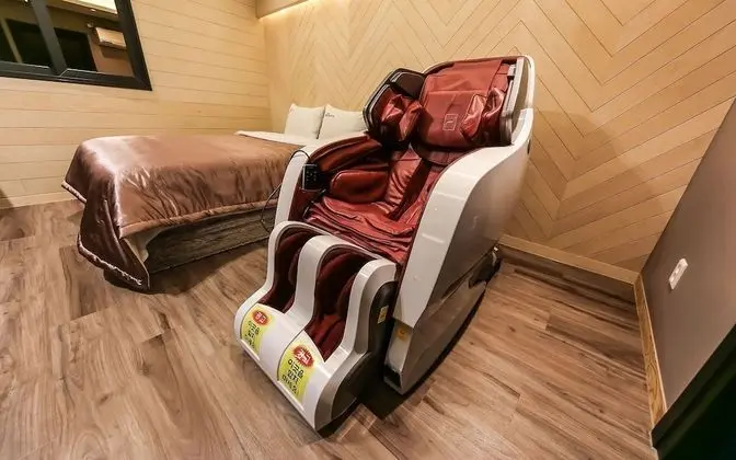 Oda (ROOM B - 1 room 1 parking lot (Netfli)