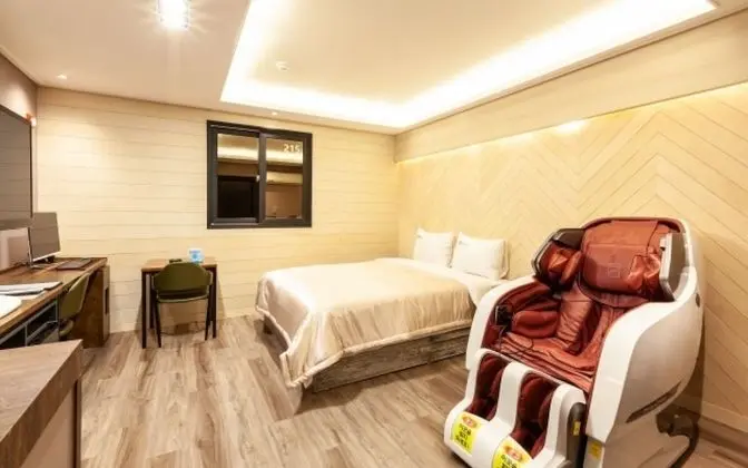 Oda (ROOM B - 1 room 1 parking lot (Netfli)